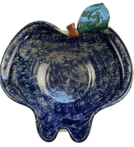Three Rivers Pottery Blue Apple Spongeware Pottery Bowl Dish 1991 Ceramic Art - Picture 1 of 9