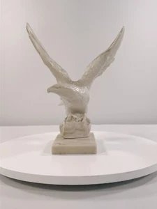 Beautiful Vintage Alabaster Marble Resin Eagle Spreading Wings Sculpture Statue - Picture 1 of 14