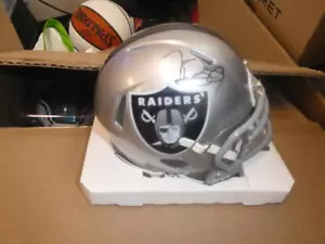 Mini casco firmado por Tim Brown de los Oakland Raiders Certificado de autenticidad - Imagen 1 de 1