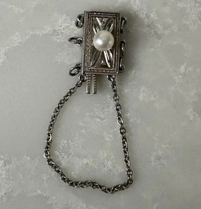 Vintage Mikimoto Sterling Perlenverschluss mit Sicherheitskette für Armband oder Halskette - Bild 1 von 6