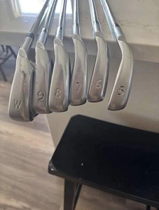 Ping G400 Irons 5-PW, Black Dot, Standard Grips, Modus Stiff Shafts - Picture 1 of 5