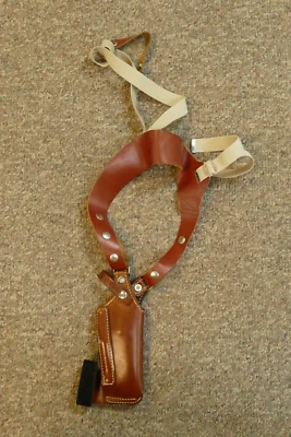 Smith & Wesson RH Brown Leather Shoulder Holster 45-24 - 6 1/2” - 7” Barrel - Image 1 of 4