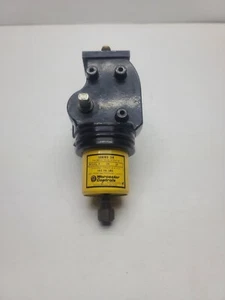 Worcester Controls Model A 34 R Pneumatic Valve Actuator A34R G18 - Picture 1 of 5