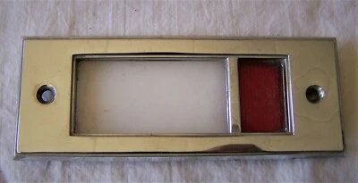 Ford Fairlane 1965 lente de luz de puerta derecha, reflector y bisel Foto 1 de 2