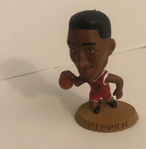 2” Scottie Pippen Chicago Bulls Mini Big Head Figure 1997 Cover