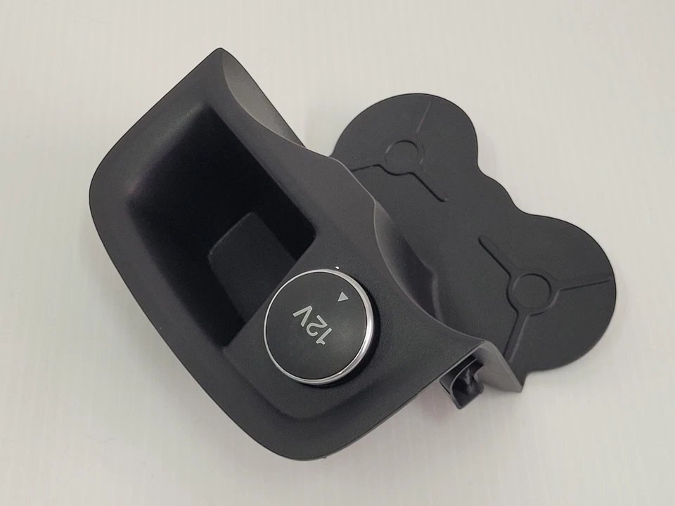 Ford Focus LW Centre Console Trim Cup Holder 12V Socket 11 - 15 - Image 1 of 4