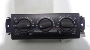02 CHEVROLET SUBURBAN 1500 CLIMATE Controller - Picture 1 of 7