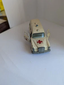 Vintage Lesney Matchbox King Size K-6 Mercedes Benz Binz Ambulance 1:43 Scale - Picture 1 of 6