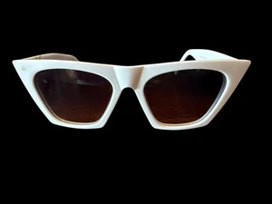 New Prive Revaux Benzo Victoria Sunglasses White Limited Edition Women’s - Picture 1 of 11