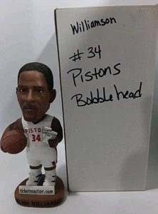 Corliss Williamson 2002 SGA Bobblehead Detroit Kolben originalverpackt - Bild 1 von 5