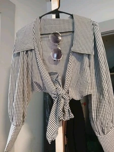 Karierte Damenbluse Crop Top mit riesiger Schleife - Bild 1 von 7