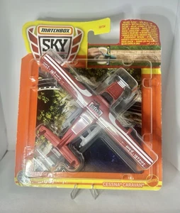 Matchbox Skybusters Cessna Caravan Diecast Propeller Airplane Red - Picture 1 of 1