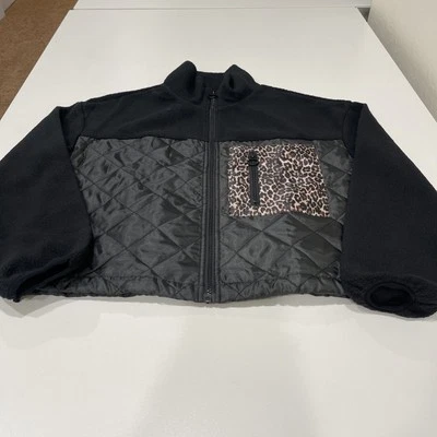 ASOS ONLY Chaqueta de peluche polar con bolsillo estampado de leopardo en negro XS Foto 1 de 3