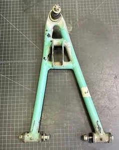 Polaris Predator 500 Lower Right Control A Arm B8/B7 - Bild 1 von 3