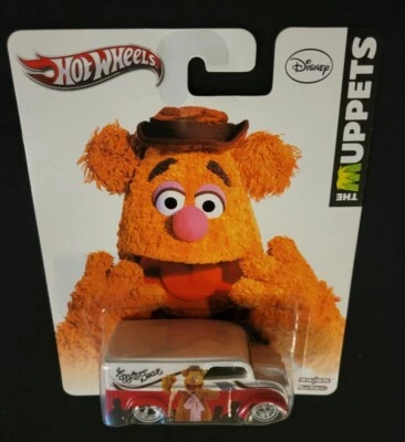 (1)风火轮 Real Rider 布偶...红色/白色乳制品配送带 Muriel...未开封  — 第 1/3 张图片