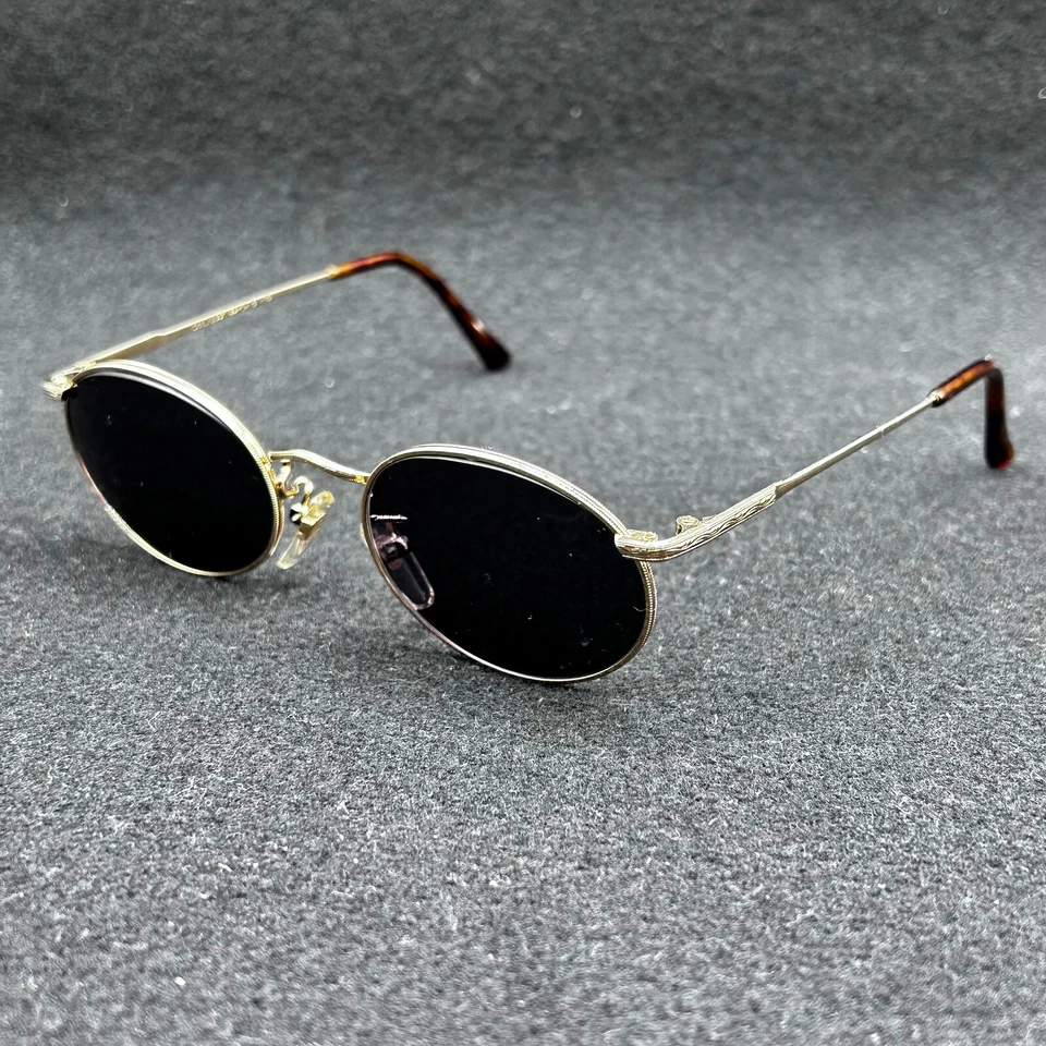 Gafas de sol Nobel 331 vintage, doradas con lentes grises - Japón 50-19-135 usadas Foto 1 de 4