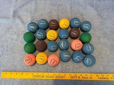 Sky Bounce Ball Goma Balonmano Trinquete Bola Perro Buscar Lote de 24 Bolas Foto 1 de 4