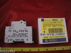 Interruttore Quadrato D 88462 MG 17411 277vac 1 Polo 0.5a C60N Protezione Merlin - Foto 1 di 4