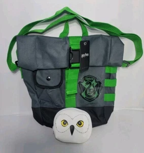 Bioworld | Harry Potter - Slytherin | Messenger Book Bag & Hedwig Coin Purse - Picture 1 of 11