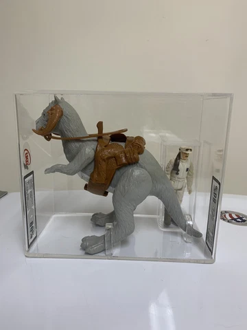Kenner Star Wars Taun Taun Open Belly & Rebel Commander UKG 80 Graded Loose Cover