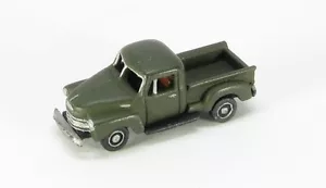 Z Scale 1950's Era Half Ton Pick-up Truck Kit by Showcase Miniatures (4002) - Picture 1 of 7