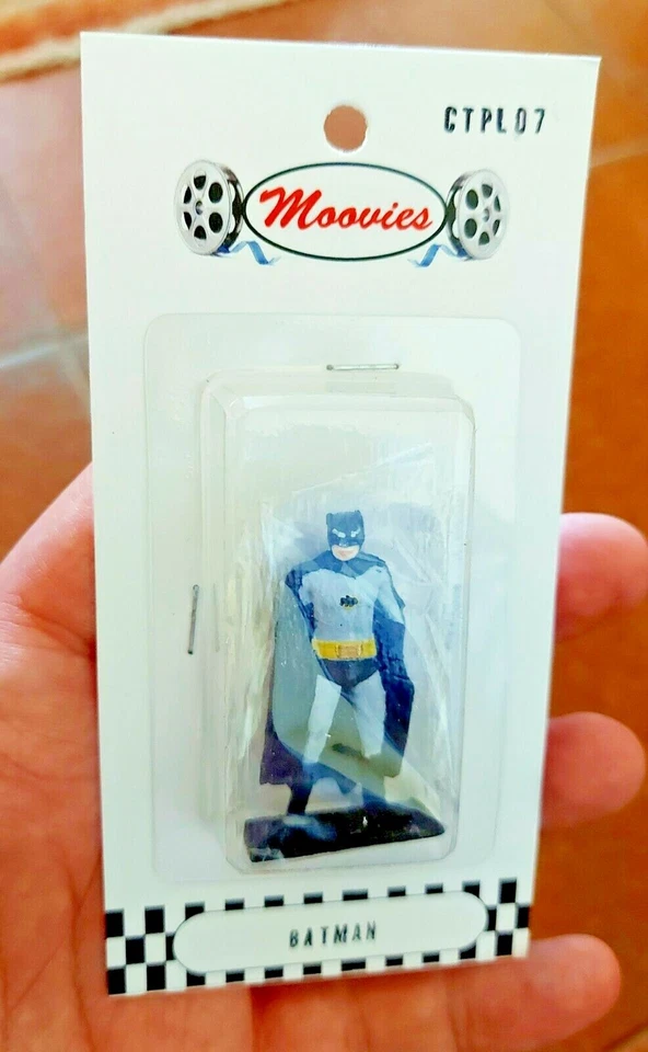 # 1/43 CARTRIX MOOVIES CTPL07 - BATMAN - FIGURINO 40mm x DIORAMA AUTO # - Immagine 1 di 1