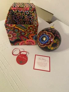 2009 VERA BRADLEY GLASS BALL CHRISTMAS ORNAMENT w/ BOX - Picture 1 of 1