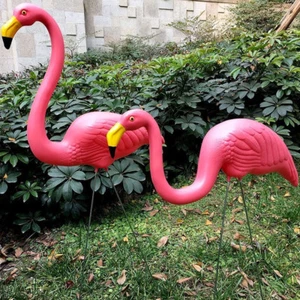2 Pcs Garden Ornaments Pink Flamingo Bird Lawn Pond Ornaments Figurine Statues - Picture 1 of 10