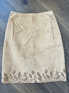Lord & Taylor Vintage Women’s Embroidered Leather Pencil Skirt Sz 4 - Picture 1 of 5