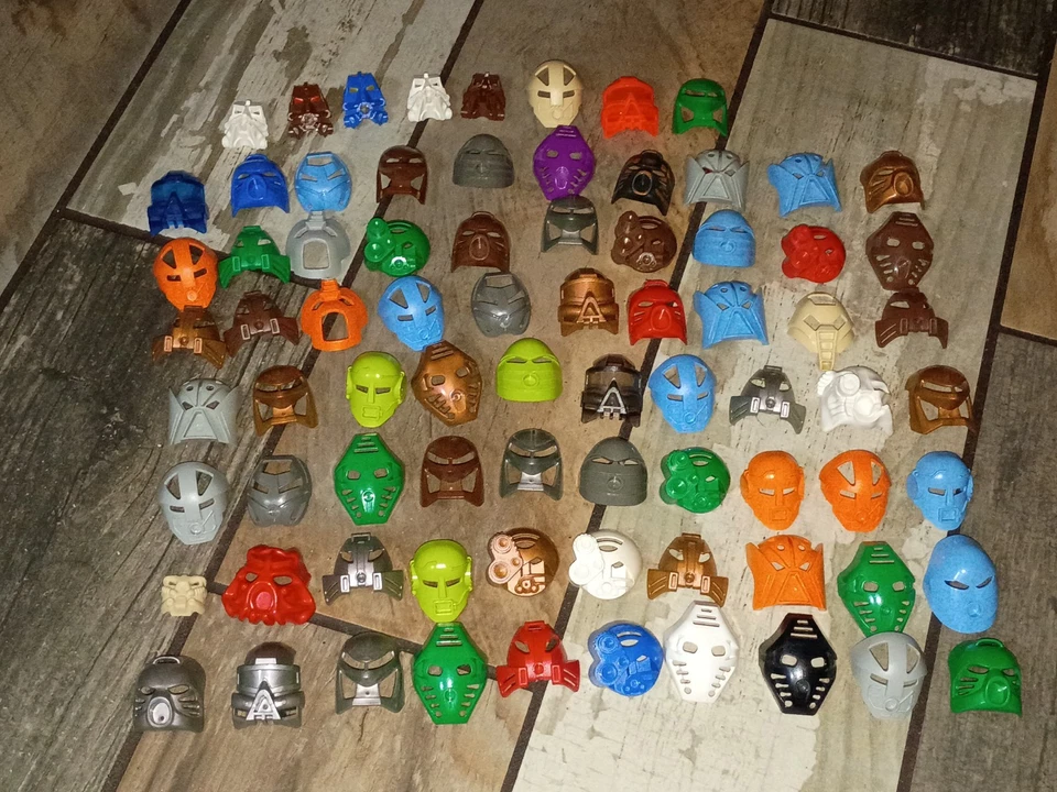 HUGE LOT OF 70+ LEGO BIONICLE TOA TURAGA NUVA MASKS Kanohi Collection? - Image 1 of 4
