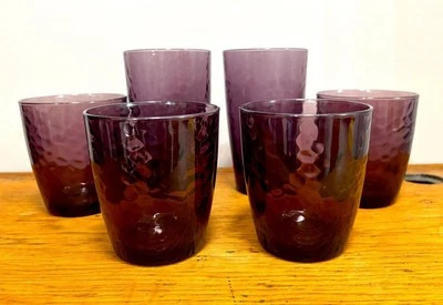 Juego de 6 vasos de amatista martillada Studio Bormioli Rocco de colección (4 cortos, 2 altos) Foto 1 de 4