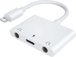 iPhone Microphone Adapter for Live-Streaming Lightning to Microphone & 3.5mm - Picture 1 of 15