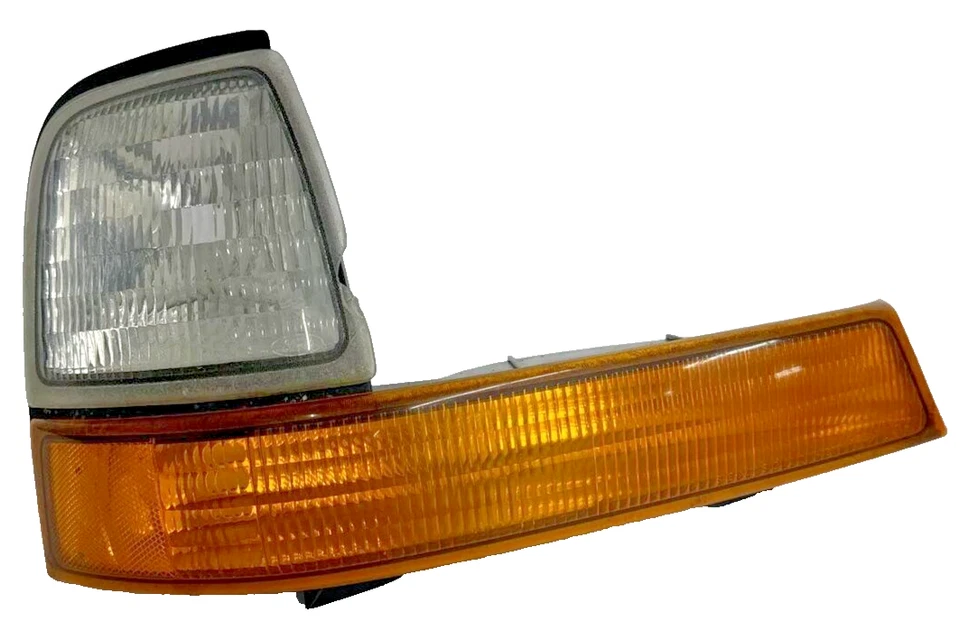 Ford Ranger 1998 luz antiniebla/marca/estacionamiento/giro/lámpara de estacionamiento derecho luz señal de giro Foto 1 de 4