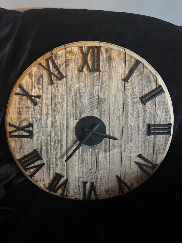 Handmade whisky barrel stave clock solid oak NEW - Image 1 of 1