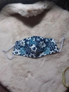 Petit masque visage en coton Hanoukka - Photo 1/11