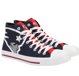 New England Patriots Shoes Mens 10 Blue Canvas High Top Lace Up FOCO Sneakers - Picture 1 of 6