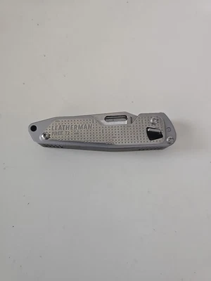 Leatherman бесплатный T2 карманный нож мульти инструмент - Изображение 1 из 4