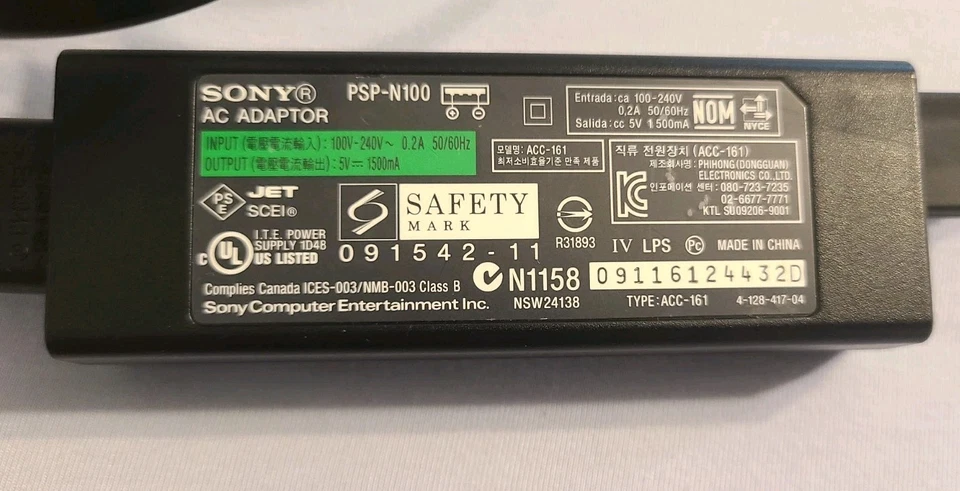 Cargador adaptador de CA Sony PSP-N100 ladrillo de repuesto con cable de alimentación Foto 1 de 1