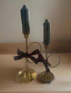 VTG Brass Bugle Horn Candlesticks Set 2 Ralph Lauren Style~Plaid Bows & Candles - Picture 1 of 10