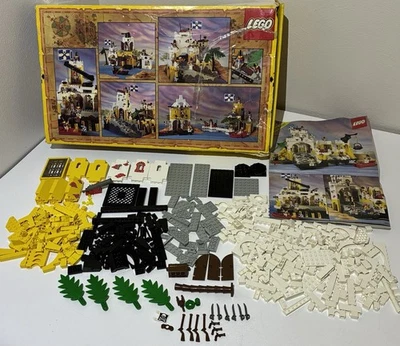 LEGO Pirates 6276 Eldorado Fortress (1989) incomplete Damaged Box / Instructions - Image 1 of 4