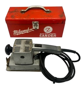 LEVIGATRICE ORBITALE VINTAGE MILWAUKEE 6000 HEAVY DUTY CON CASSETTA DEGLI ATTREZZI ORIGINALE IN METALLO - Foto 1 di 20
