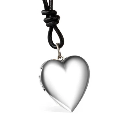 Silver Tone Heart Photo Locket Valentine Pendant Necklace w Adjustable Chain - Image 1 of 3