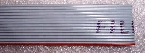1 m. DI CAVO PIATTO 14 POLI 28 AWG PIN PASSO 1,27 GRIGIO - Foto 1 di 1