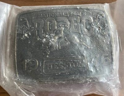 NUEVO DE COLECCIÓN Hesston National Finals Rodeo NFR Hebilla de Cinturón - Latón - Limitado - 1976 Foto 1 de 2