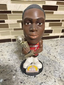 Dwayne Wade Bobblehead Miami Heat 2006 Championship Limited Edition Knucklehead - Picture 1 of 3