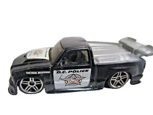 2000 Hot Wheels Super Tuned DC police Truck, Made in Malaysia- - Picture 1 of 3