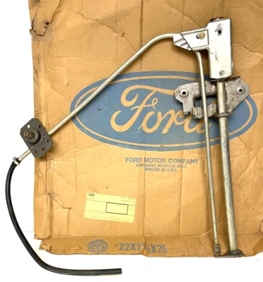 CONJUNTO REGULADOR DE JANELA NOS FORD, 82-?ESCORT?EXP?MUSTANG?CAPRI?LADO DO PASSAGEIRO:) - Imagem 1 de 4