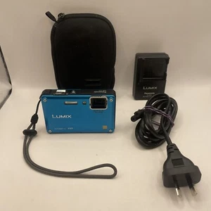 Working Panasonic Lumix DMC-FT1 Digital Camera W/charger Shock Waterproof Blue - Picture 1 of 12