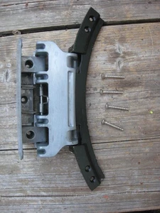 Electrolux Kenmore Door Hinge 7134704600 134704600 - Picture 1 of 2