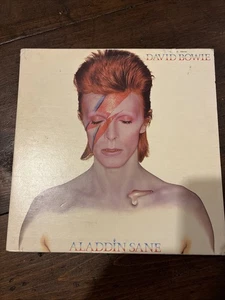 David Bowie – Aladdin Sane Vinyl Record FIRST UK Pressing BLACK 1973 - Picture 1 of 6